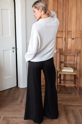 Black Tulip Trouser