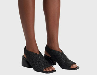 Mayla, Black Stretch Weave