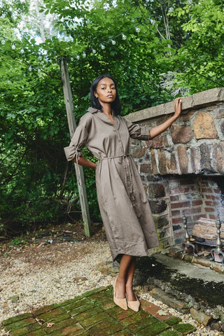 Shannon Midi Dress in Canteen