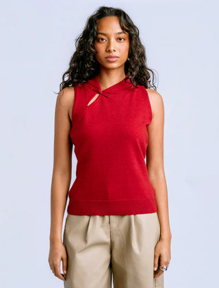 Yang Top in Ruby Red