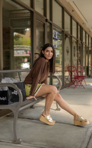 Gianna in Gold