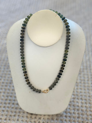 Green Beaded Clasp Accent Necklace