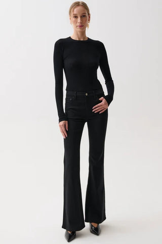 Kinsley Mid Rise Ultra Flare in Noir
