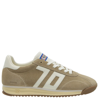 Runner Sneaker in Tan